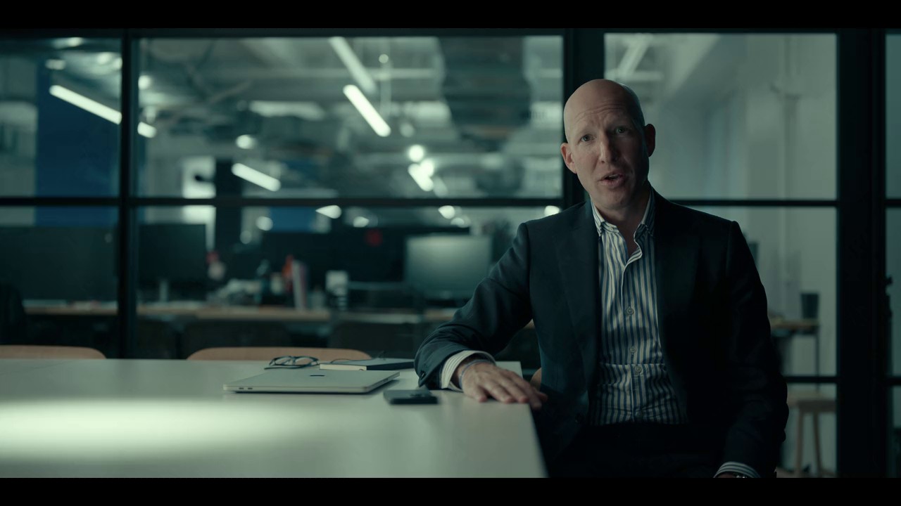 Biggest Heist Ever (2024) WEBRip Hindi + Tam + Eng 720p x264 AVC DDP 5.1 ESub.mkv.0004